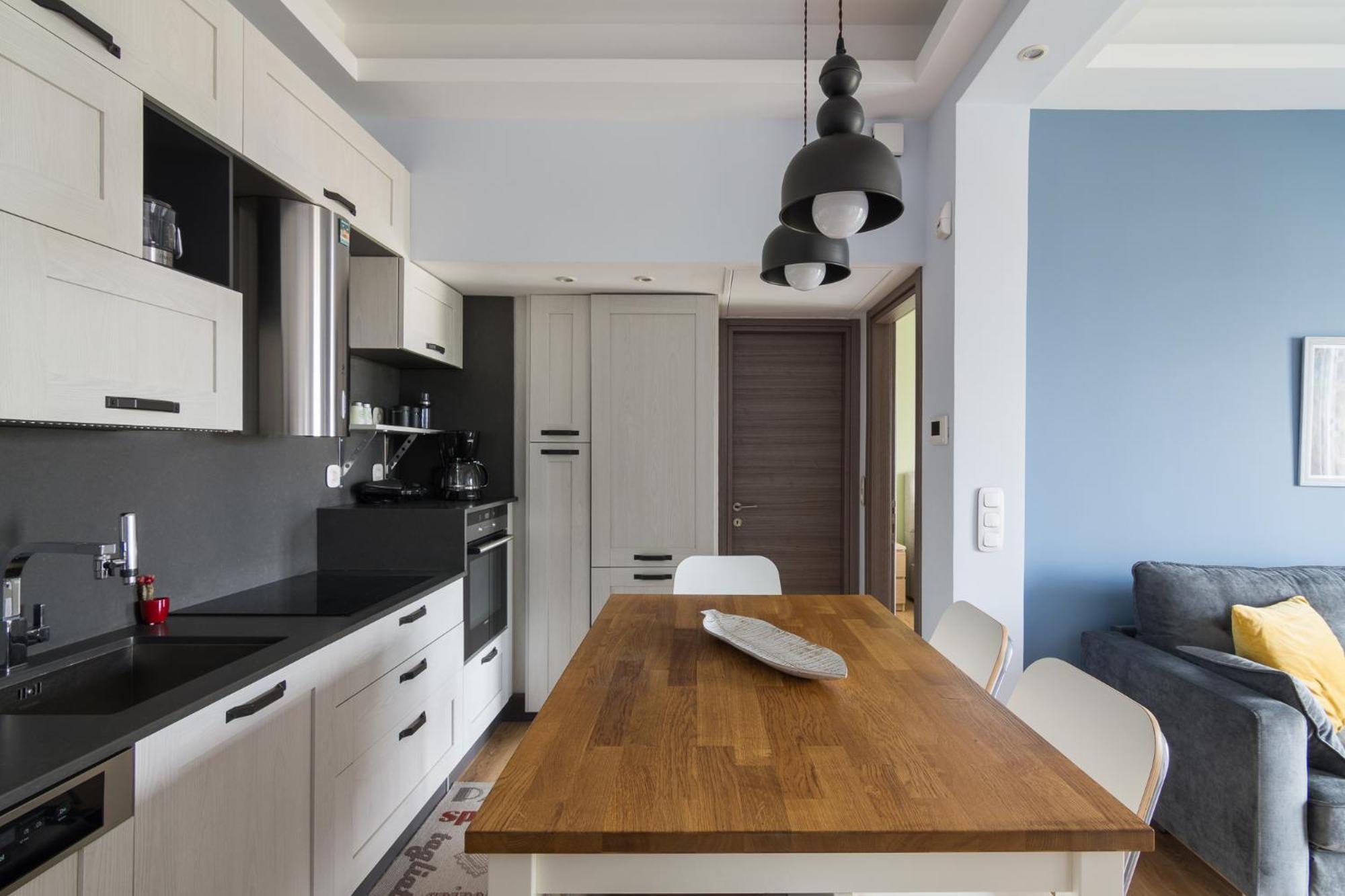 Stratum Apartment By Lobbysquare Атина Екстериор снимка